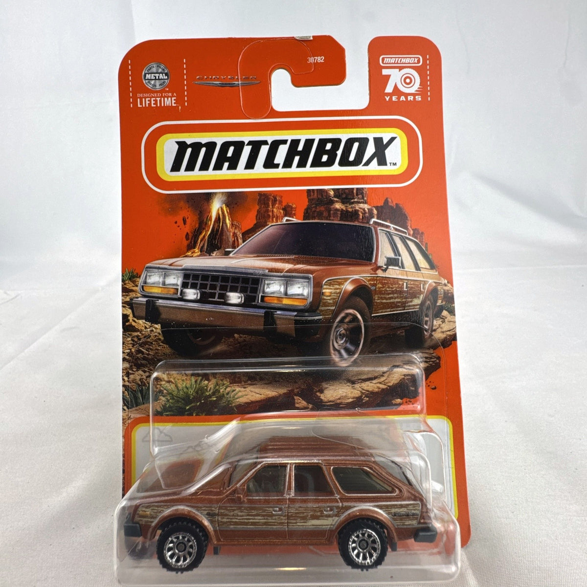 Matchbox 70th Anniversary 1980 AMC Eagle station wagon 1:64 scale metallic brown diecast car sealed on card
