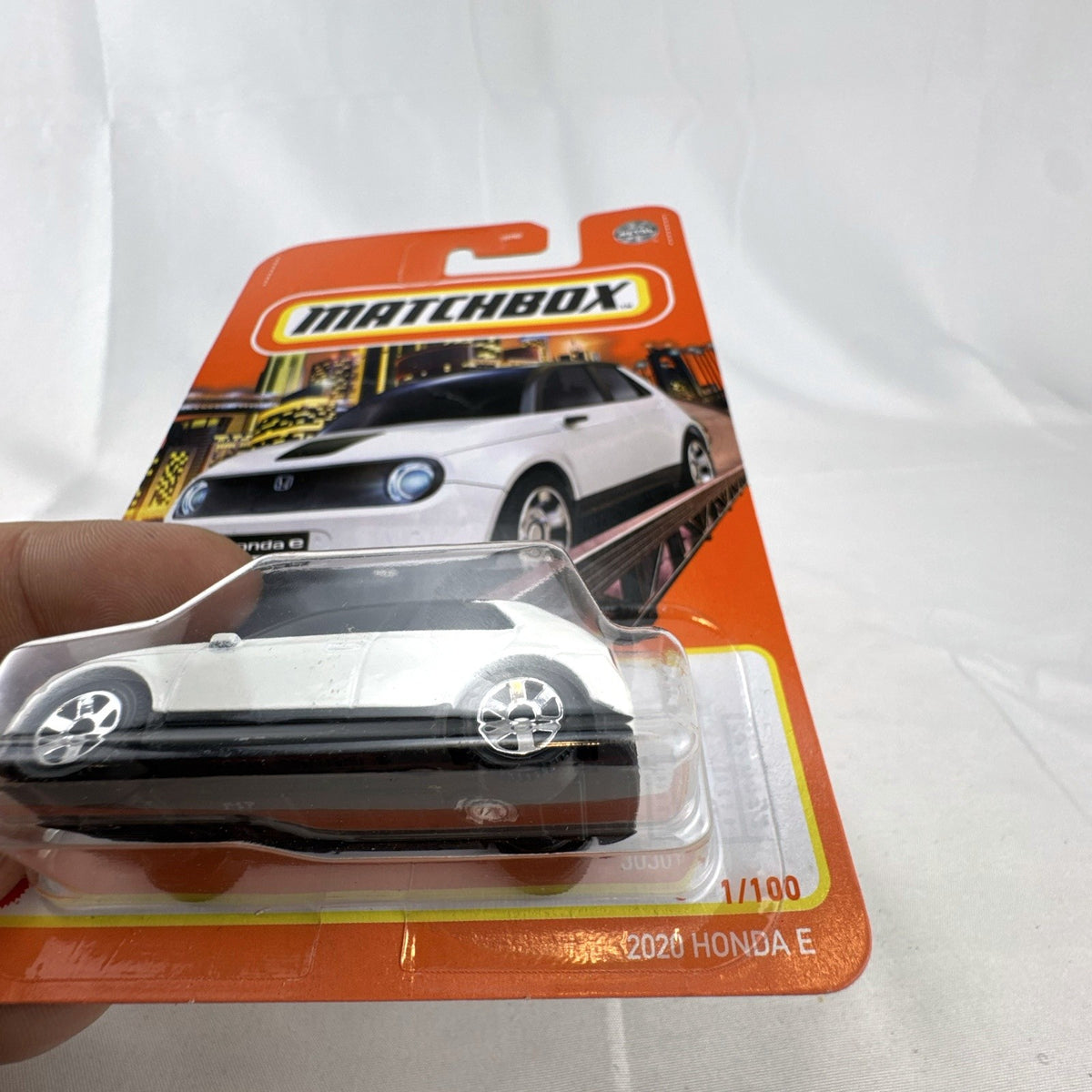 Matchbox 1:64 scale 2020 Honda e diecast hatchback in gloss white, factory sealed on original blister card.