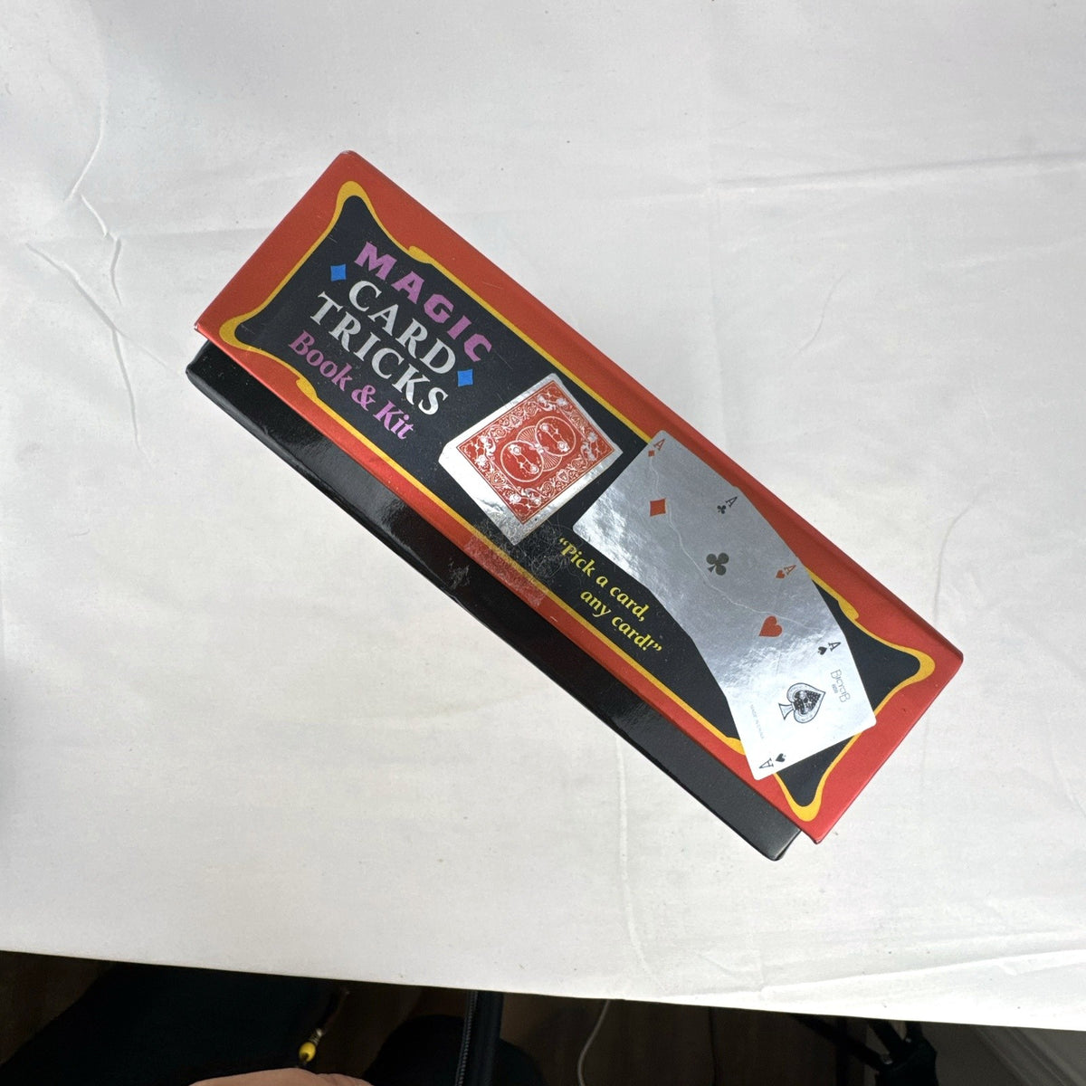World's Greatest Magic Card Tricks Book and Deck Kit by Robert Mandelberg in original box