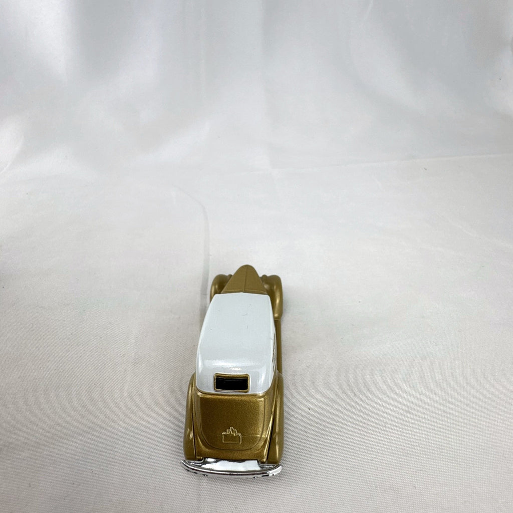 Matchbox Superfast 1936 Ford Sedan Custom #07 1:64 scale diecast car in original packaging