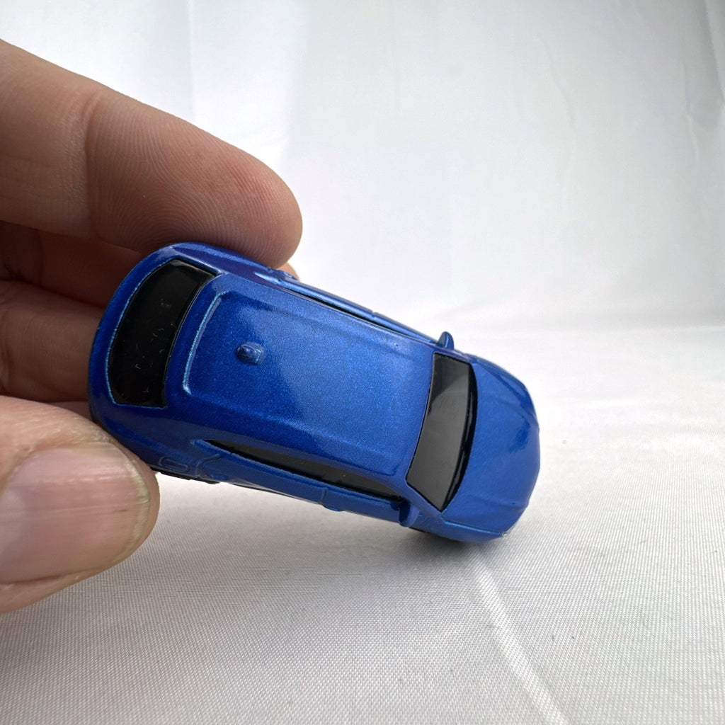 Hot Wheels 2017 Lamborghini Urus 1:64 scale diecast SUV in metallic blue
