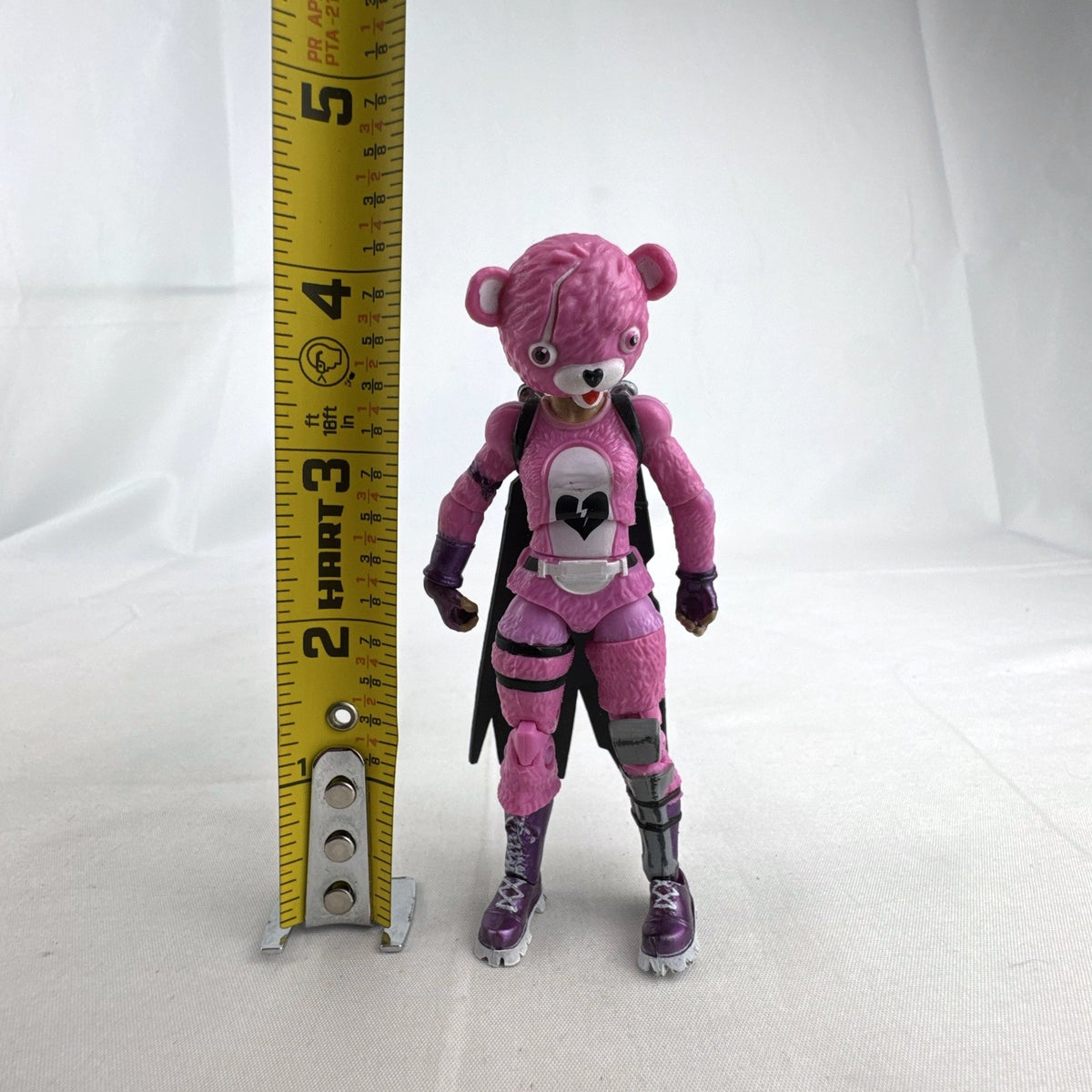 Jazwares Fortnite Cuddle Team Leader 4-inch pink bear action figure with detachable cape back bling