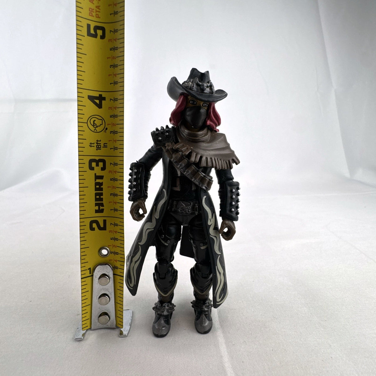 Jazwares Fortnite Calamity Stage 5 4-inch action figure in black western outfit