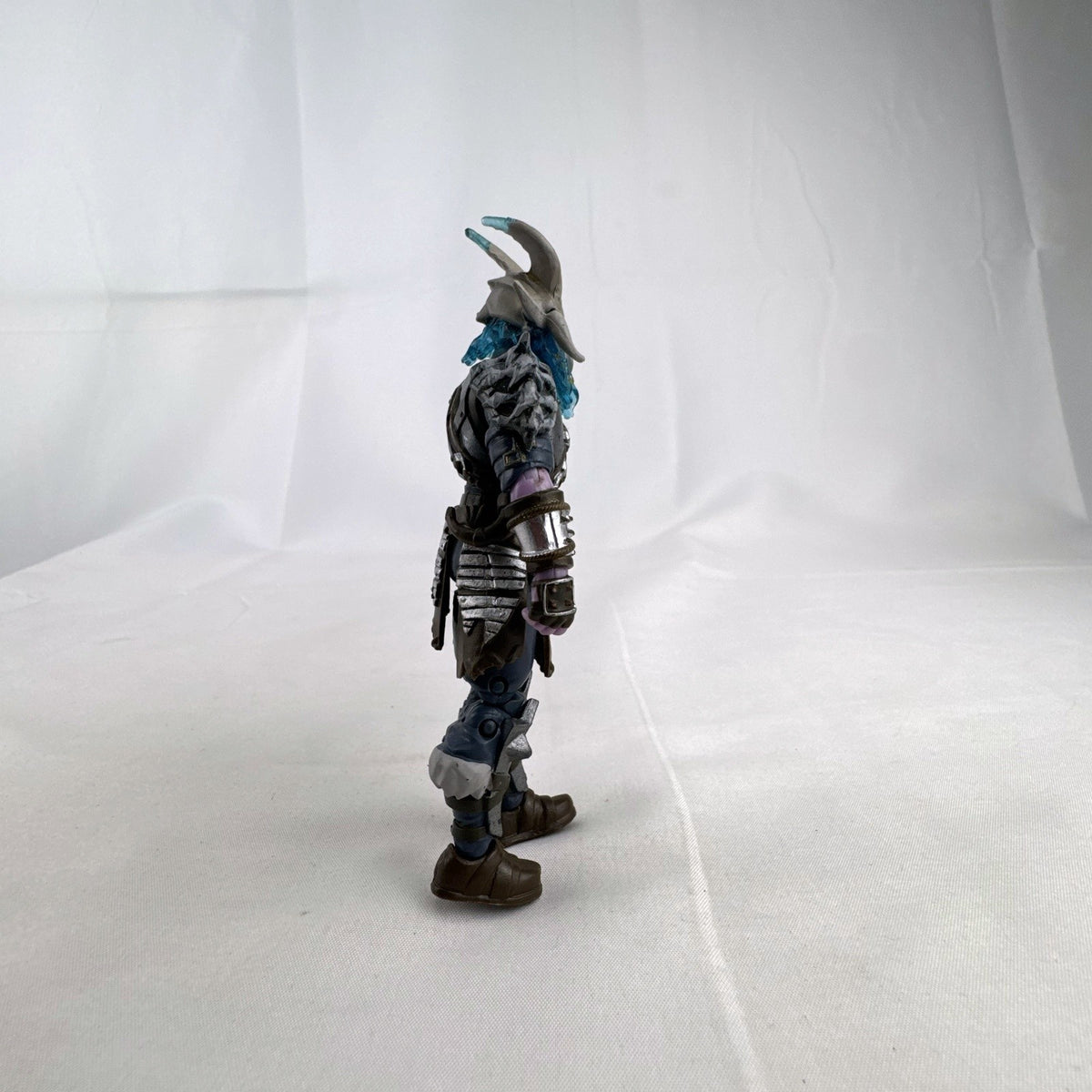Jazwares Fortnite Ragnarok 4-inch action figure with blue ice beard and skull mask