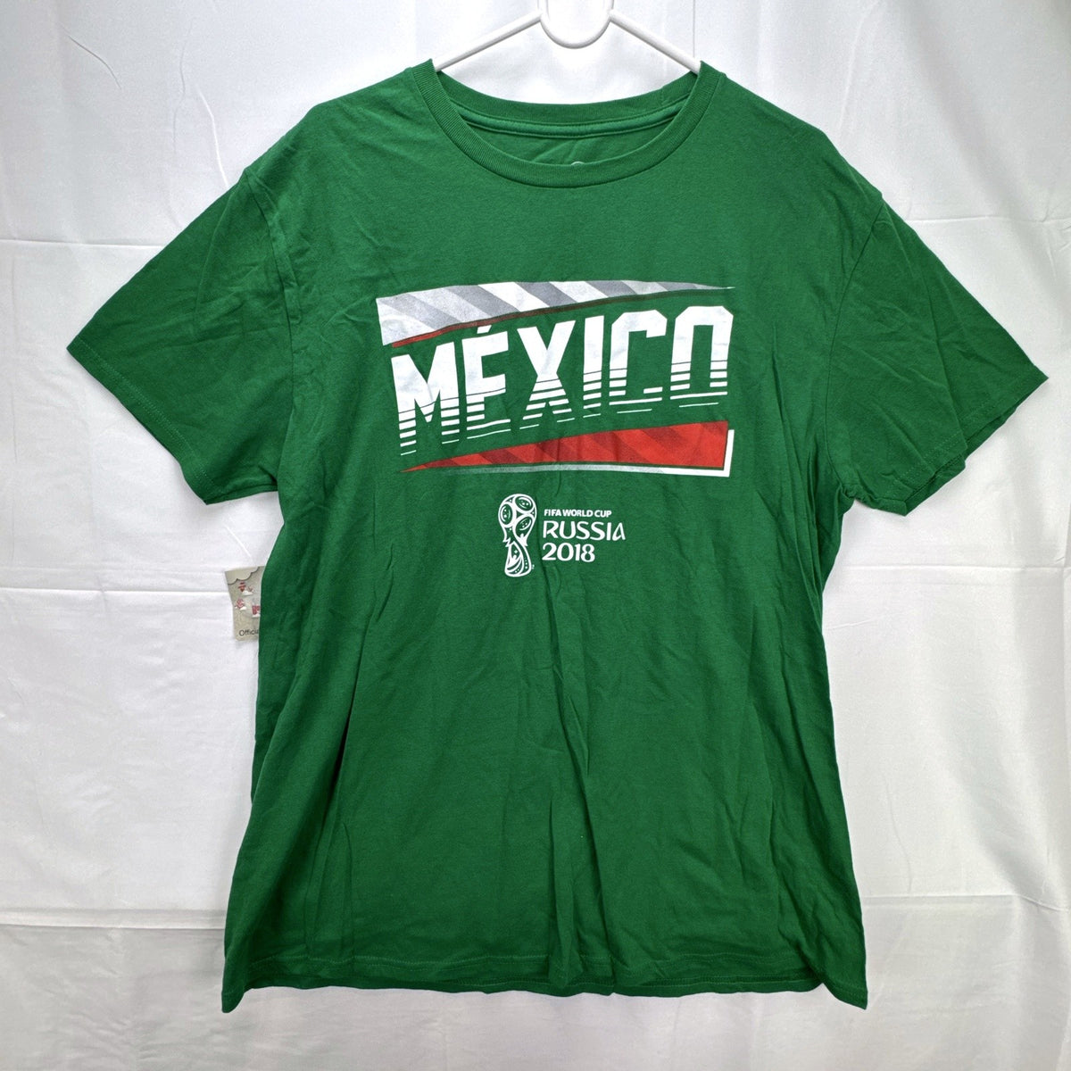 Green FIFA World Cup Russia 2018 Mexico graphic t-shirt in men's size large with original tags