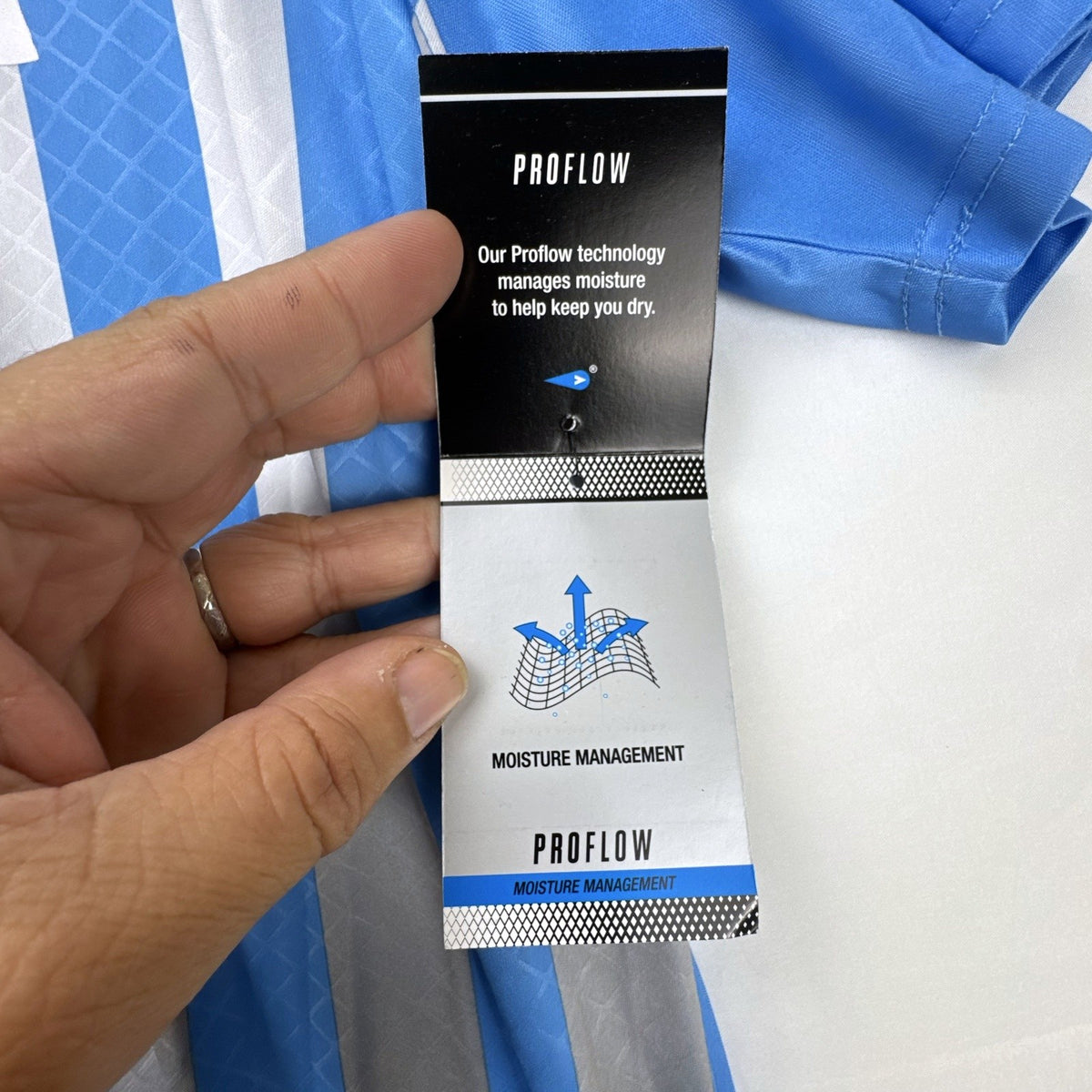 Mitre Argentina national team soccer jersey in blue and gray stripes, men's size large with tags
