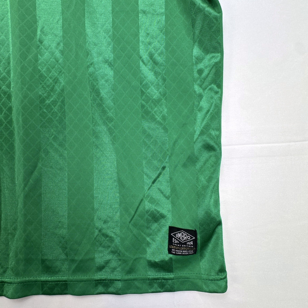 Green Umbro Mexico national team soccer jersey with black trim in men's size Large