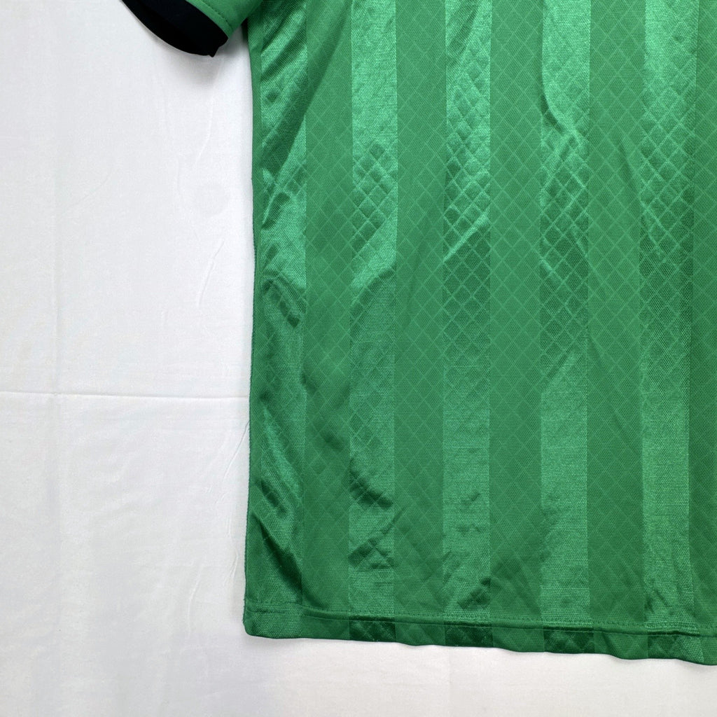 Green Umbro Mexico national team soccer jersey with black trim in men's size Large
