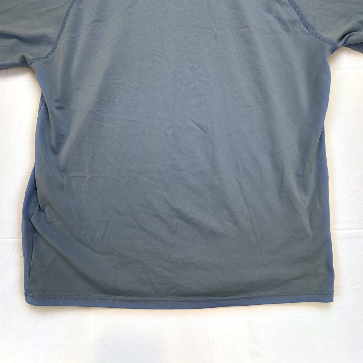 Under Armour HeatGear light blue short sleeve athletic t-shirt in men's size large