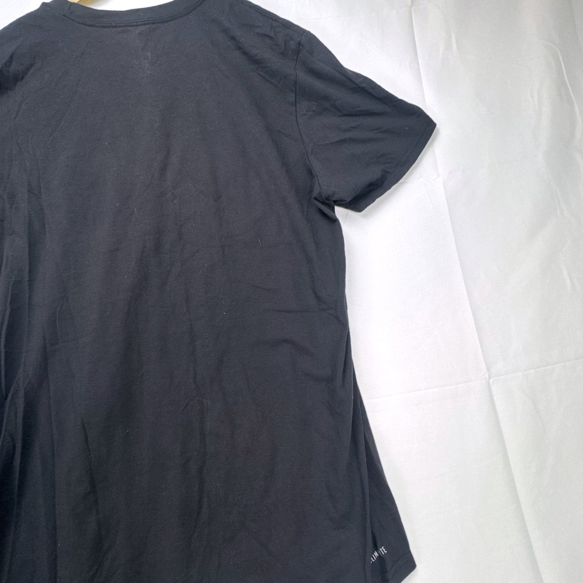 Black adidas Mexico National Soccer Team graphic t-shirt in men's size XL