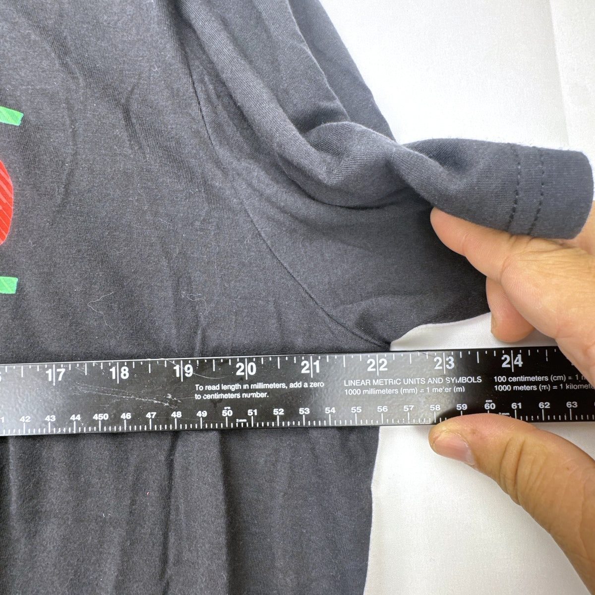 Black adidas Mexico National Soccer Team graphic t-shirt in men's size XL