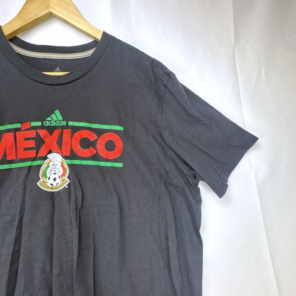 Black adidas Mexico National Soccer Team graphic t-shirt in men's size XL