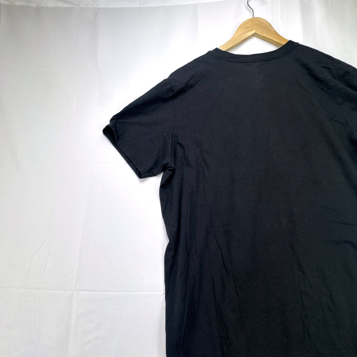Black adidas Mexico National Soccer Team graphic t-shirt in men's size XL