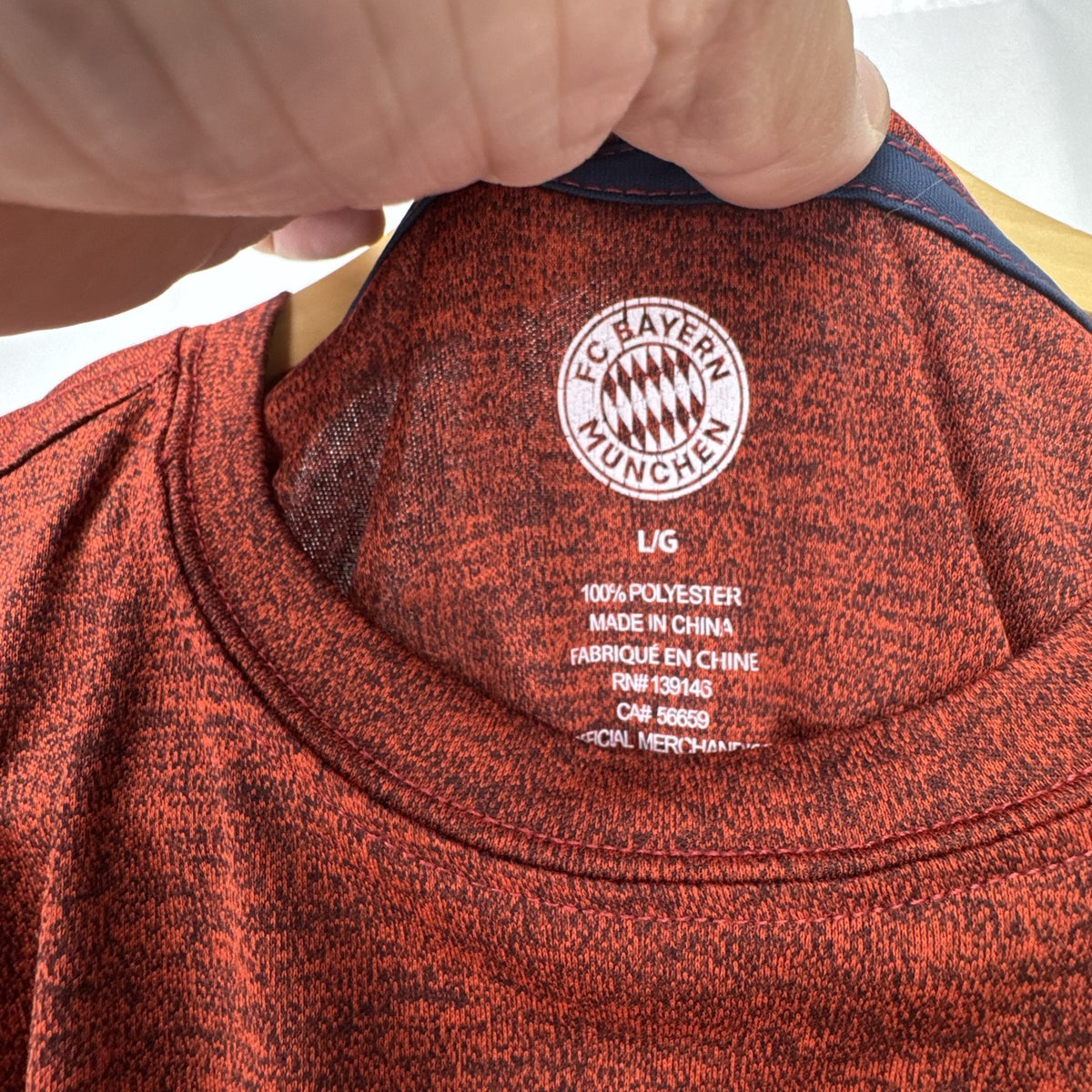 FC Bayern Munich men's large heather red soccer training shirt with printed club chest crest