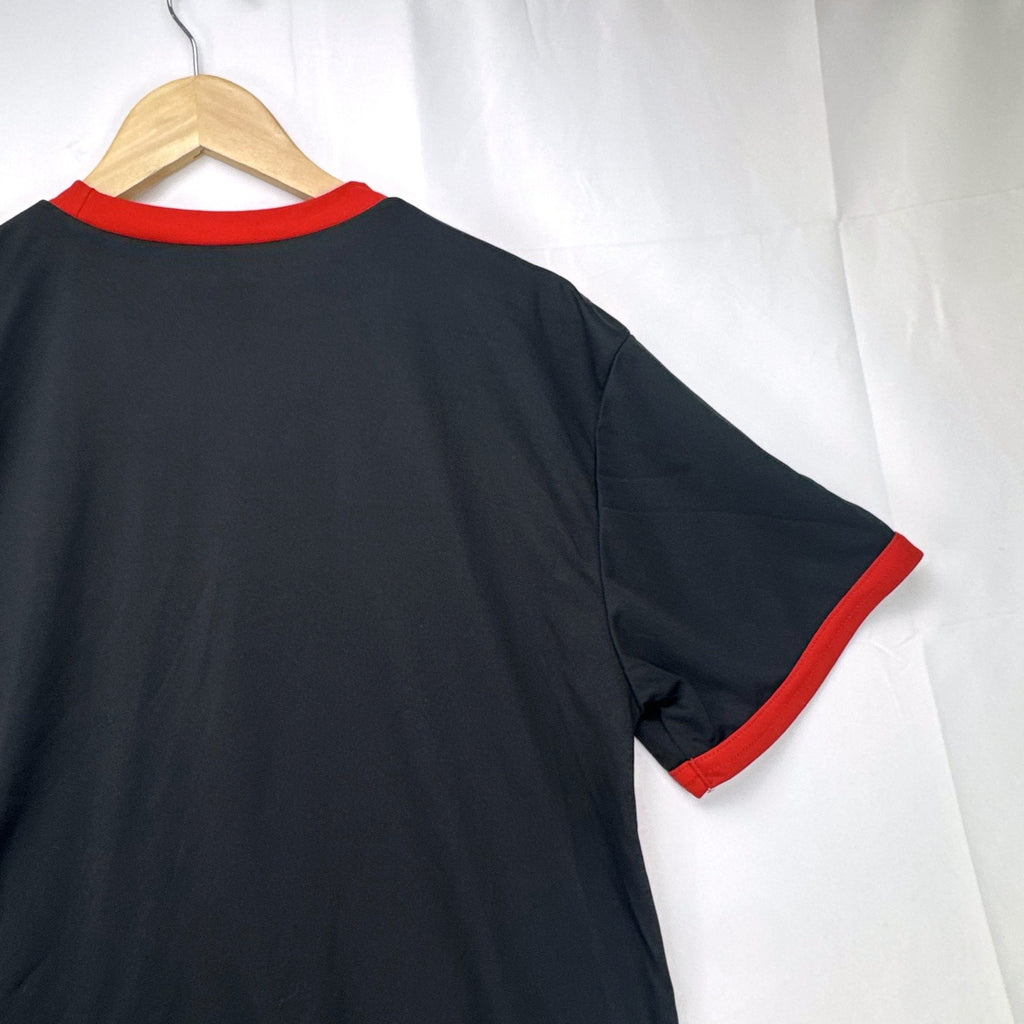 Strike Force Spain #8 soccer jersey in red, yellow, and black chevron print, men's size large