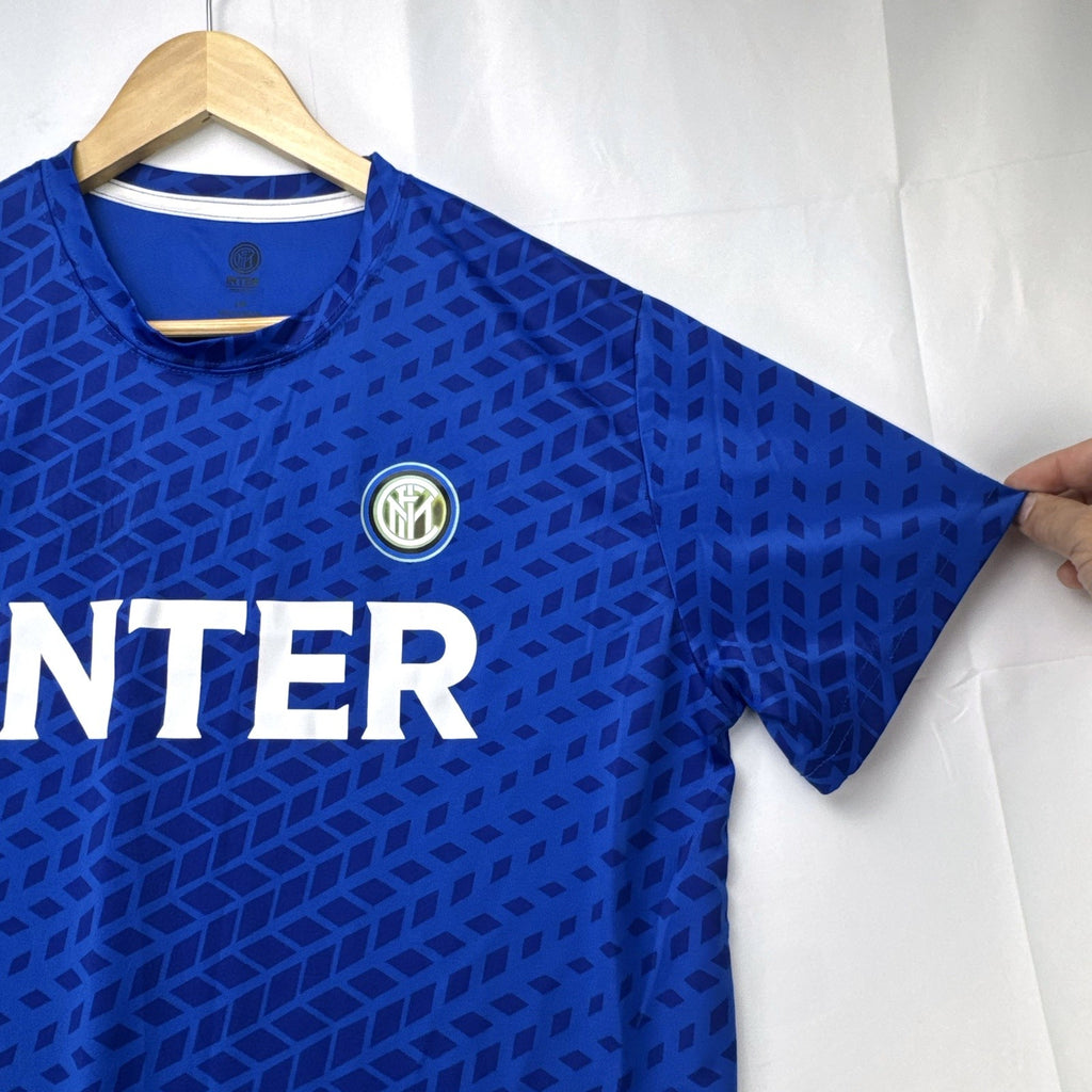 Inter Milan official blue short-sleeve soccer jersey for men, size large with team crest