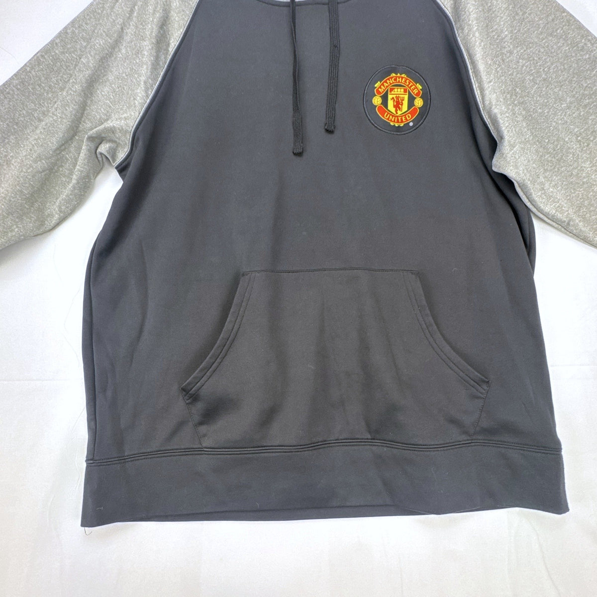 Manchester United men's large black and gray raglan pullover hoodie with embroidered chest crest