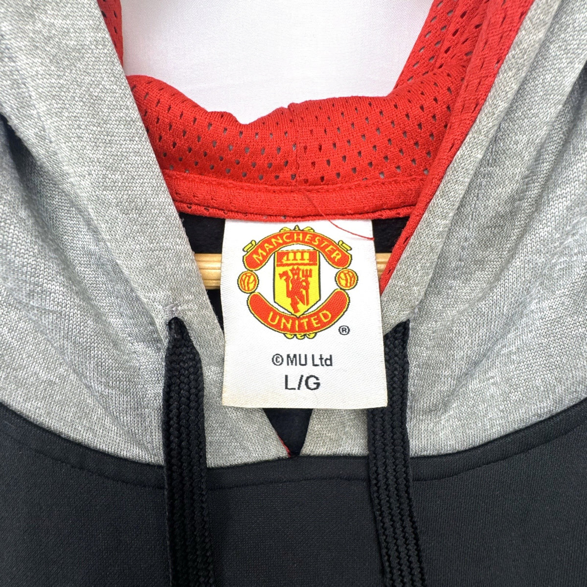 Manchester United men's large black and gray raglan pullover hoodie with embroidered chest crest