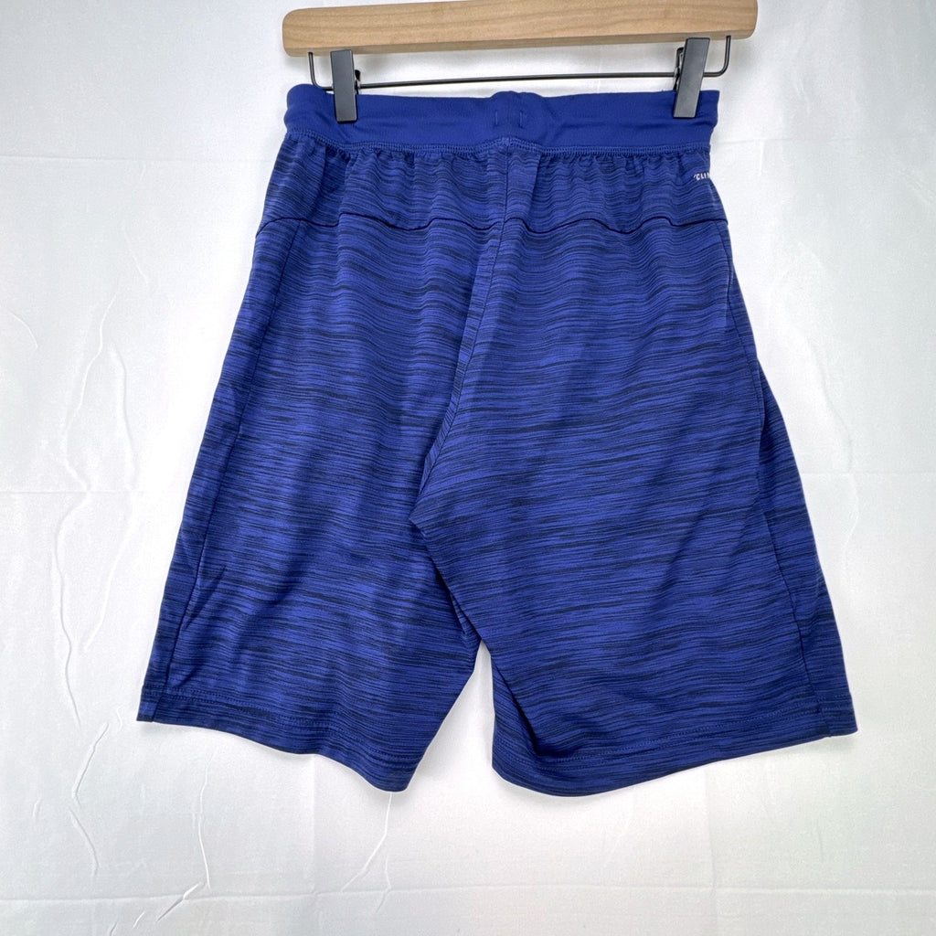 adidas heather blue Climalite athletic gym shorts in men's size small with side pockets