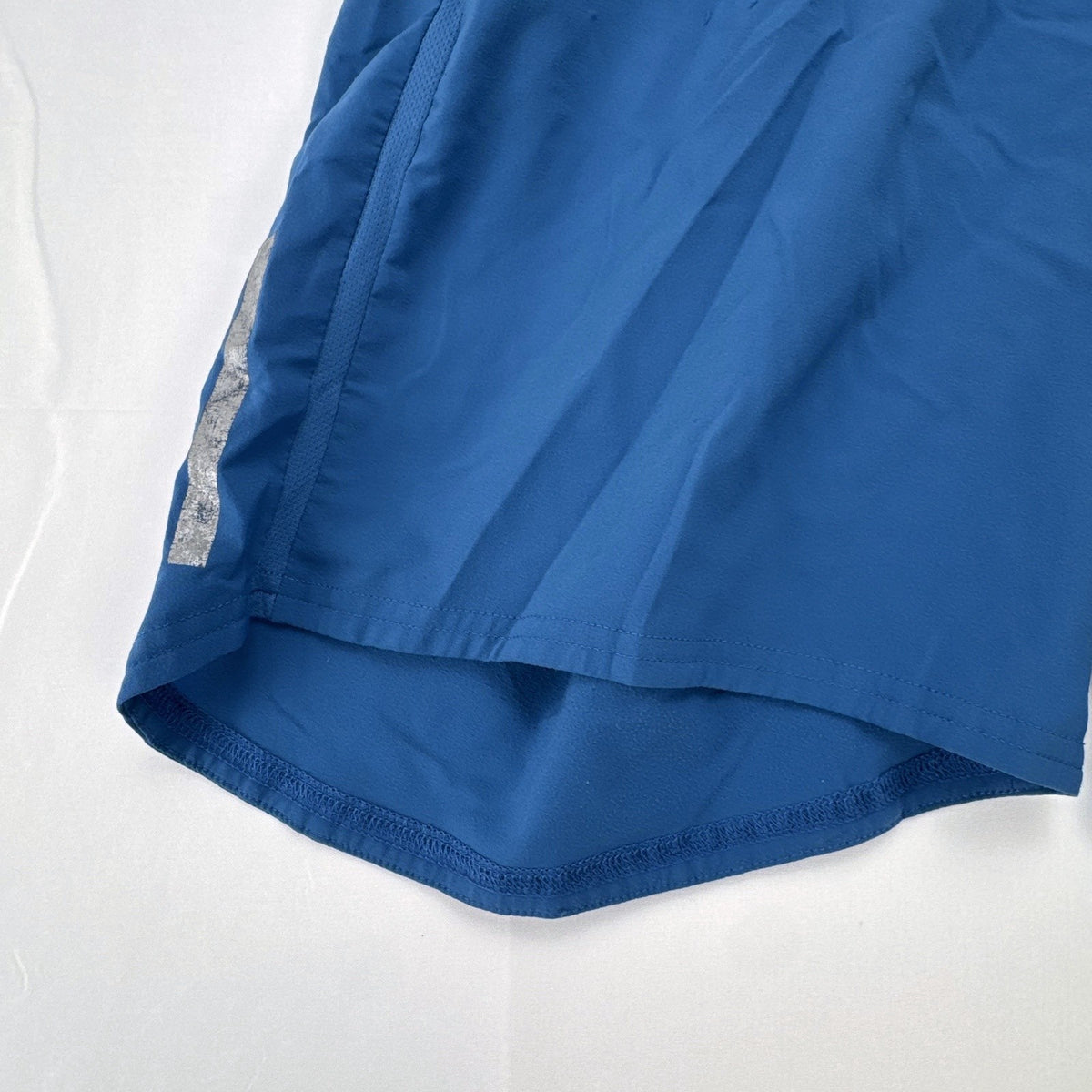 Men's blue adidas Climacool running shorts in size small with zippered pocket and reflective detailing.
