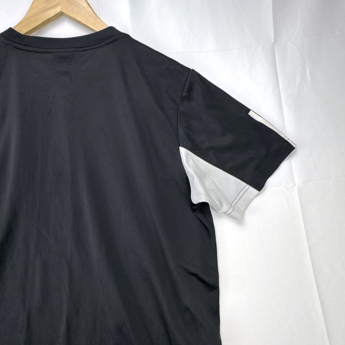 Men's large black adidas Climalite tennis t-shirt with white chest stripe and three-stripe sleeves.