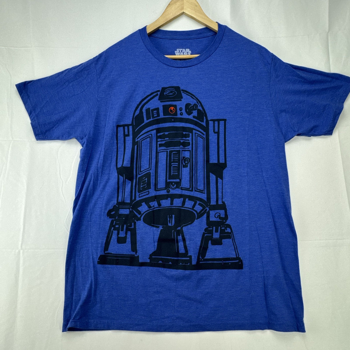 Star Wars Mad Engine heather blue graphic T-shirt featuring R2-D2 in men's size XL.