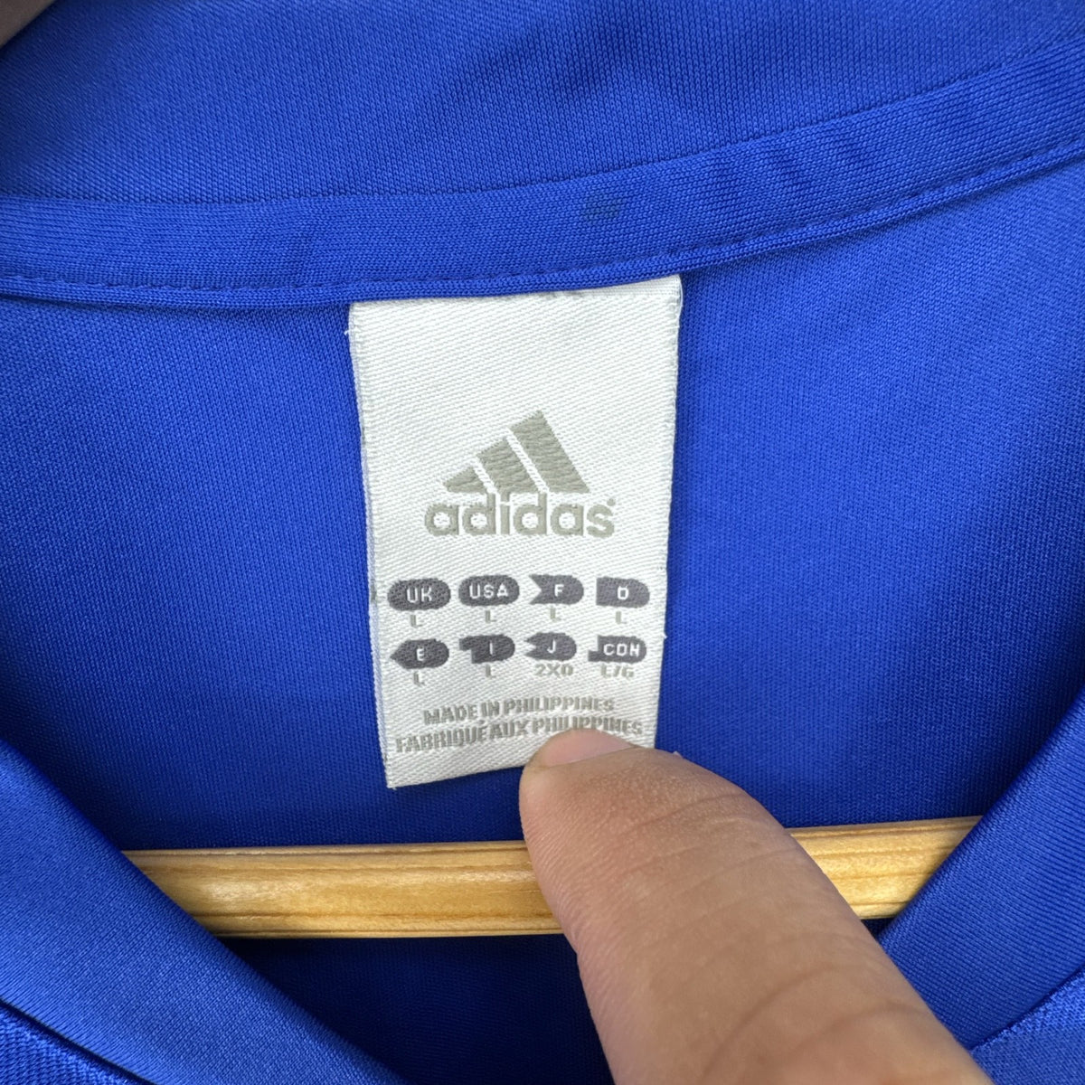 adidas men's Climalite soccer jersey in royal blue with white shoulder stripes, size large