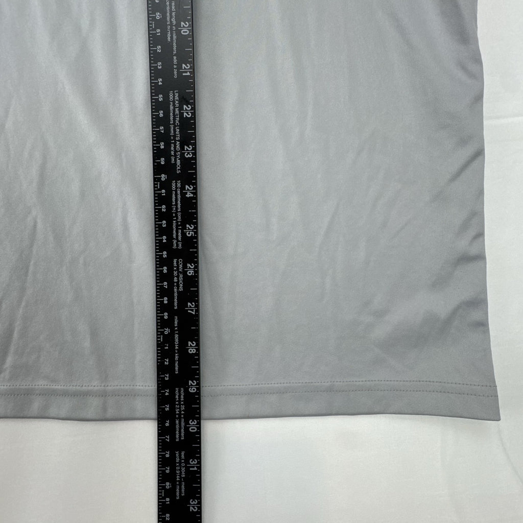 Umbro men's gray short sleeve soccer training jersey in size M featuring logo tape detailing