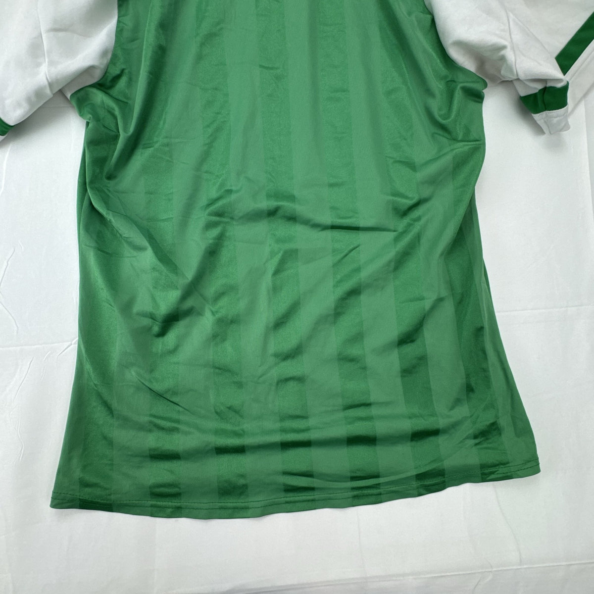 Umbro Mexico national team green striped soccer jersey for men in size XL