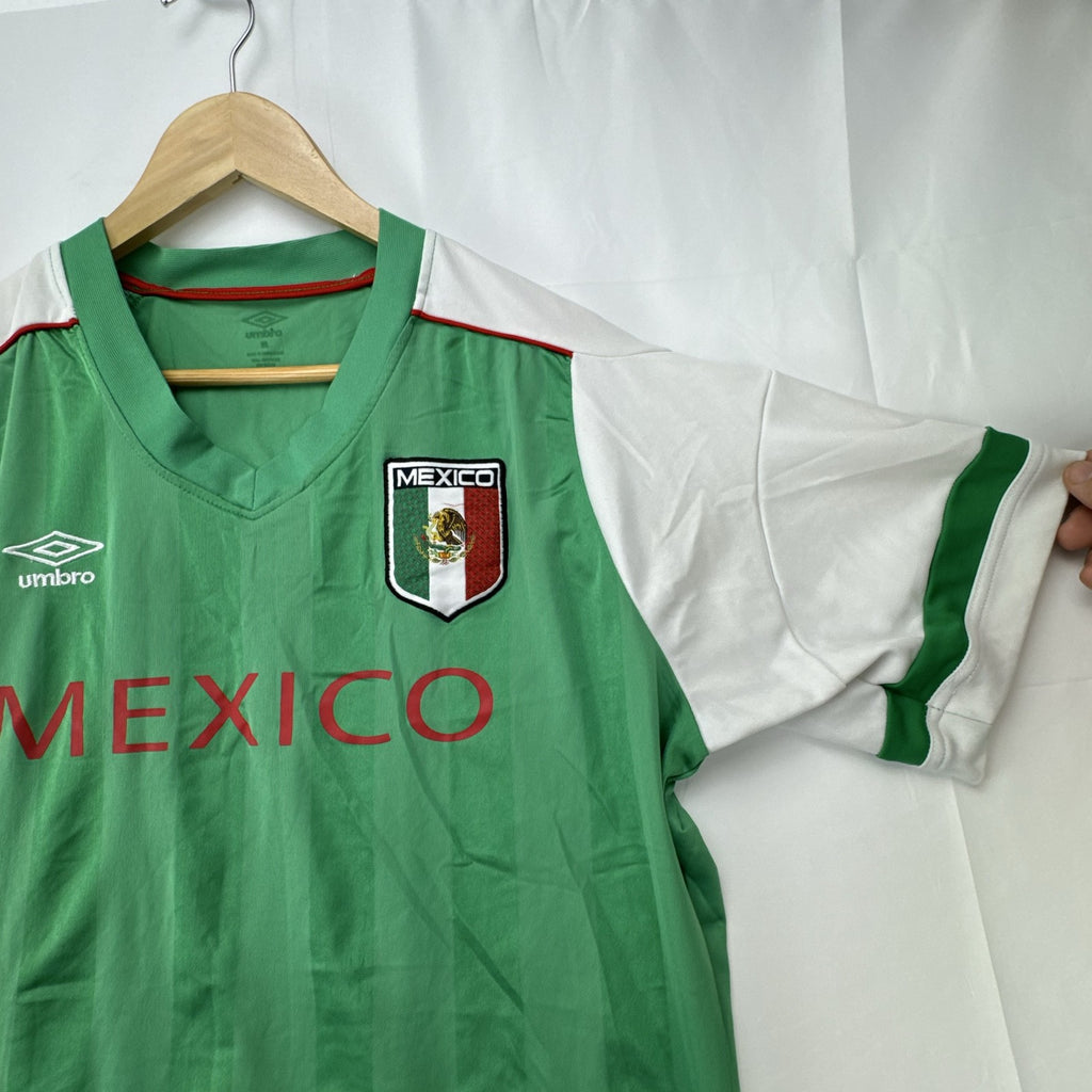 Umbro Mexico national team green striped soccer jersey for men in size XL