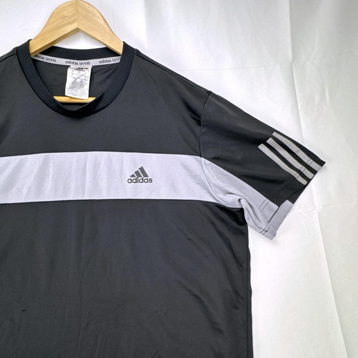 Men's adidas Climalite black and gray colorblock tennis t-shirt with 3-stripes sleeves in size Large