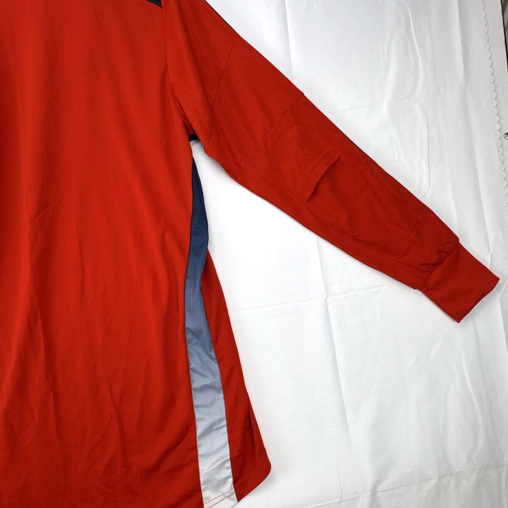 Red long sleeve adidas Onore 14 padded goalkeeper jersey in men's size XL