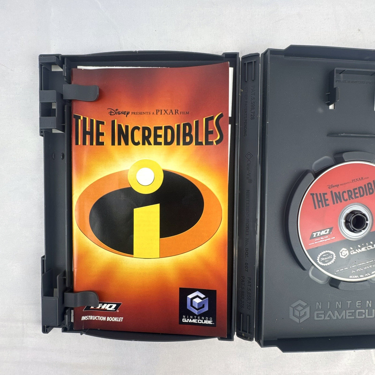 The Incredibles Player's Choice video game disc and case for Nintendo GameCube