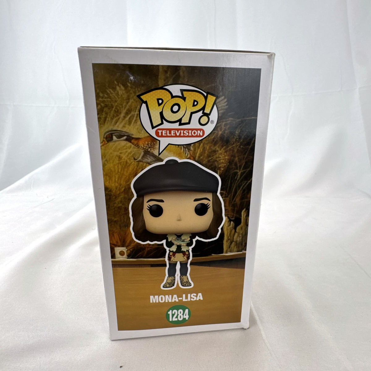 Funko Pop Mona-Lisa Saperstein #1284 Parks and Recreation 2022 NYCC exclusive vinyl figure in original box