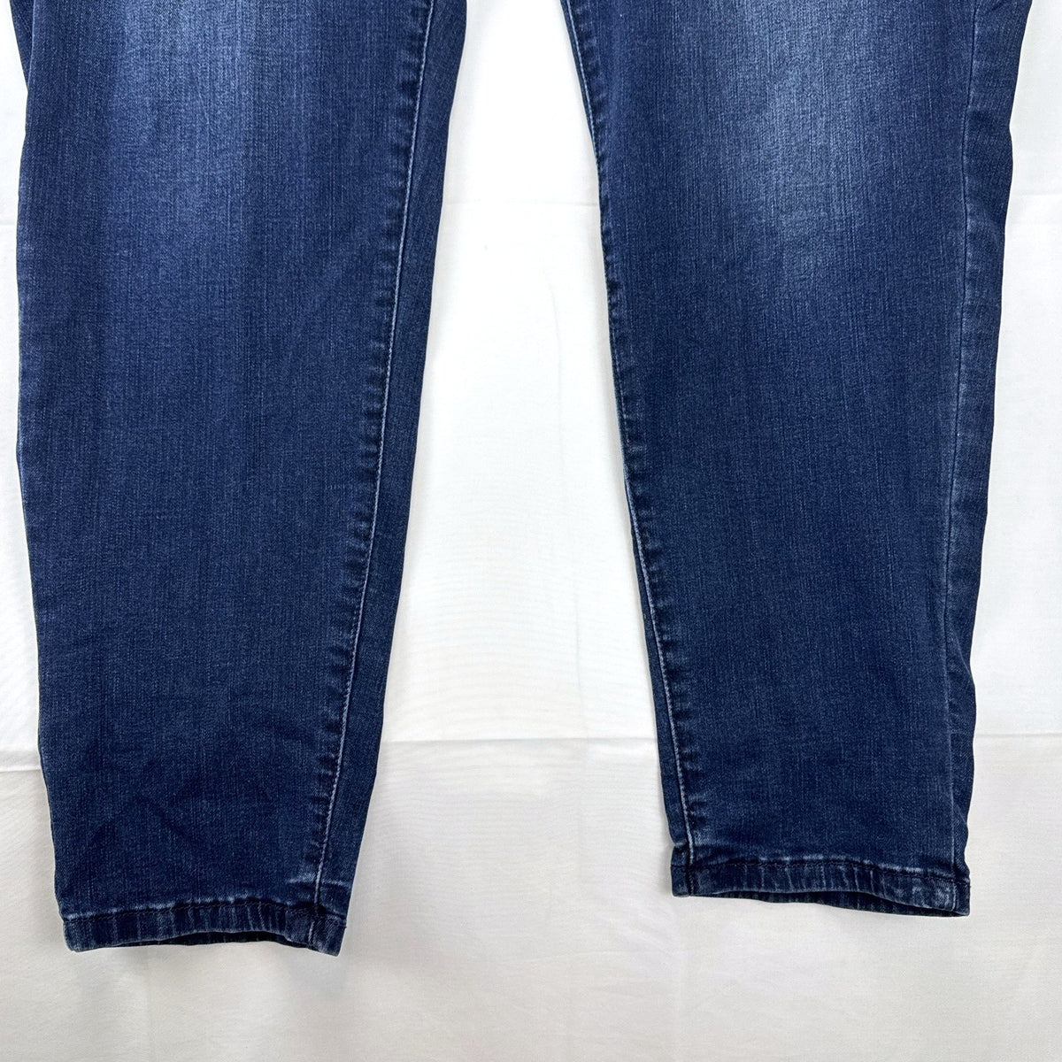 Lane Bryant Venezia women's plus size 24 dark wash skinny jeans with distressed details