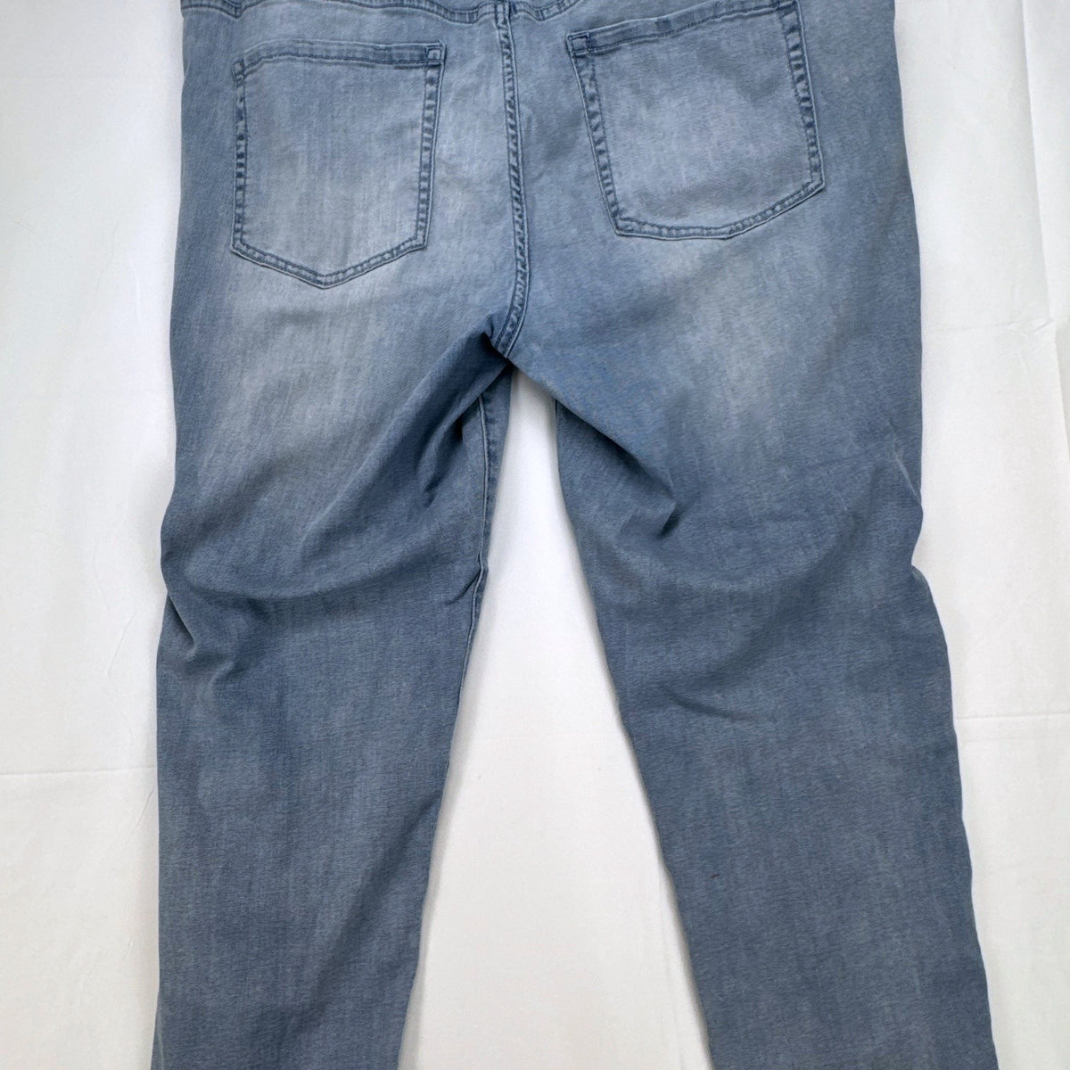 Lane Bryant Venezia women's plus size 24 light wash stretch skinny jeans
