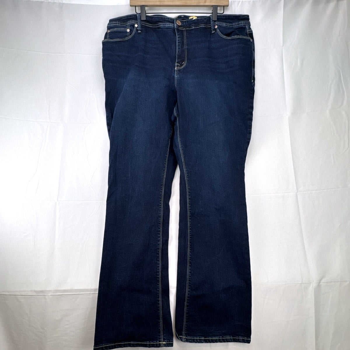 Seven7 women's plus size 22 dark wash stretch bootcut jeans with embroidered back pockets