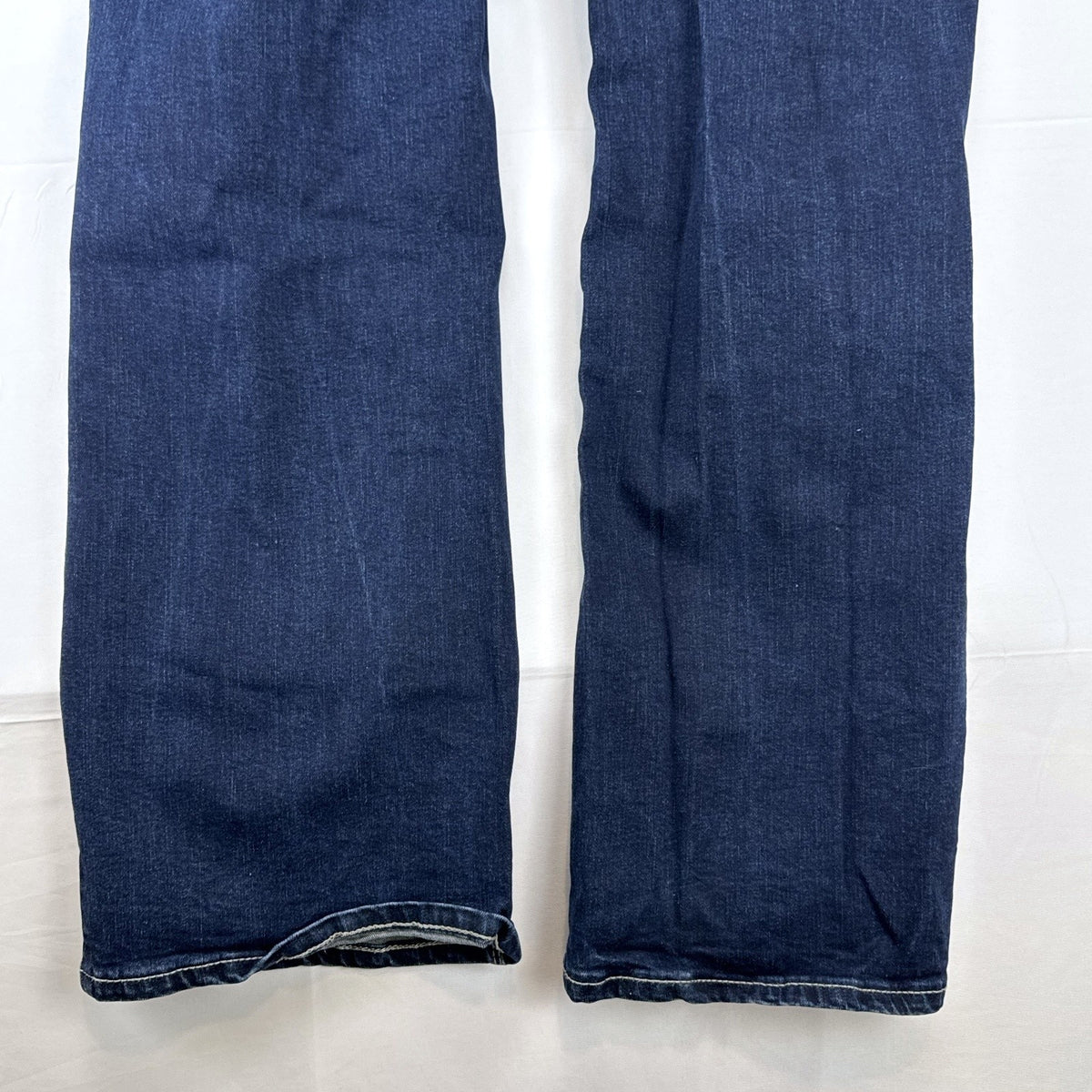Seven7 women's plus size 22 dark wash stretch bootcut jeans with embroidered back pockets