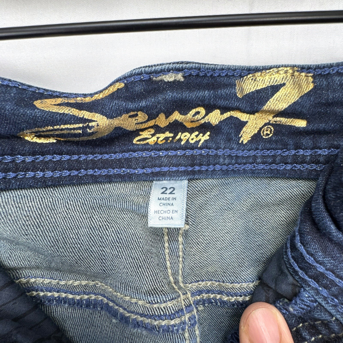 Seven7 women's plus size 22 dark wash stretch bootcut jeans with embroidered back pockets