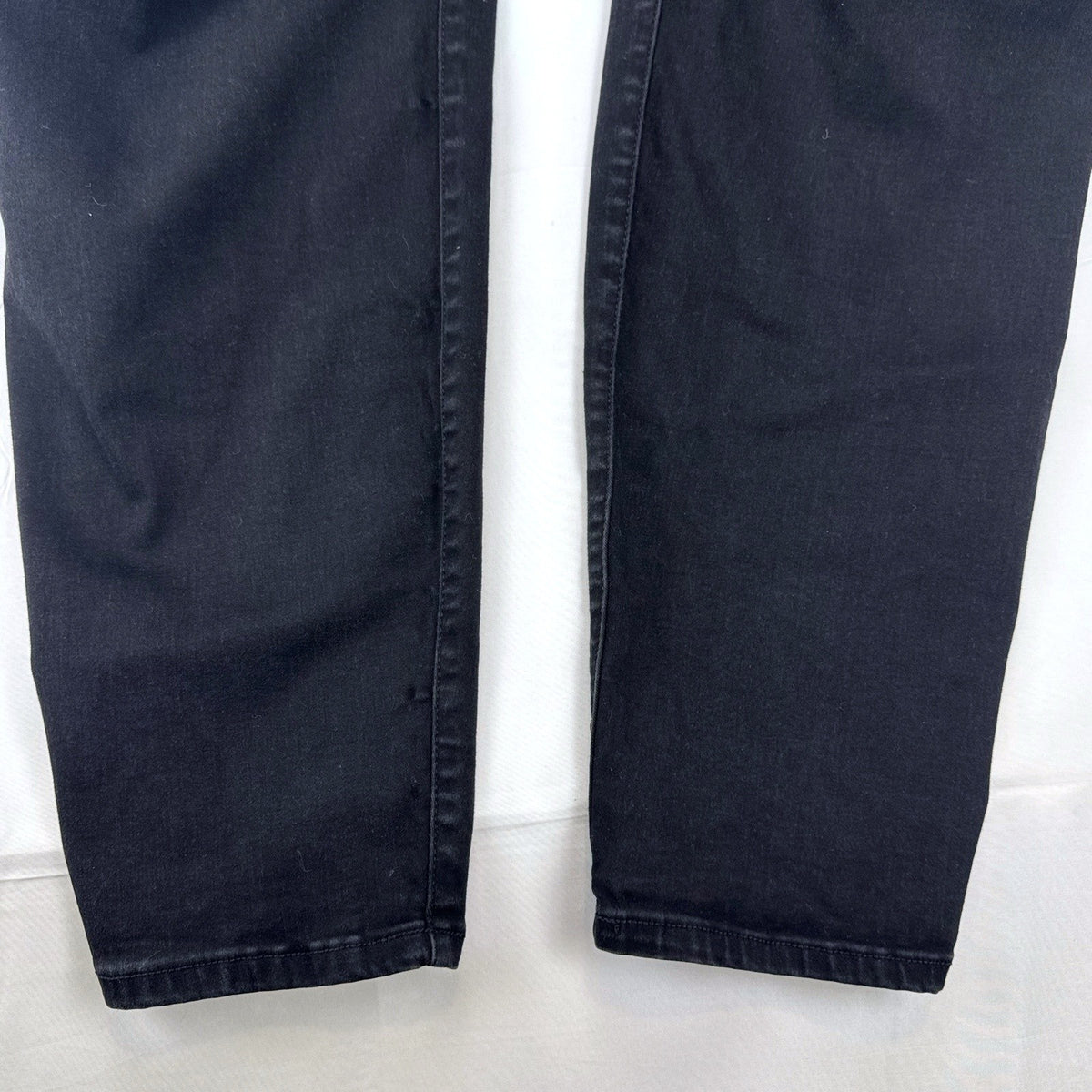 Lane Bryant women's plus size 24 straight leg black stretch denim jeans