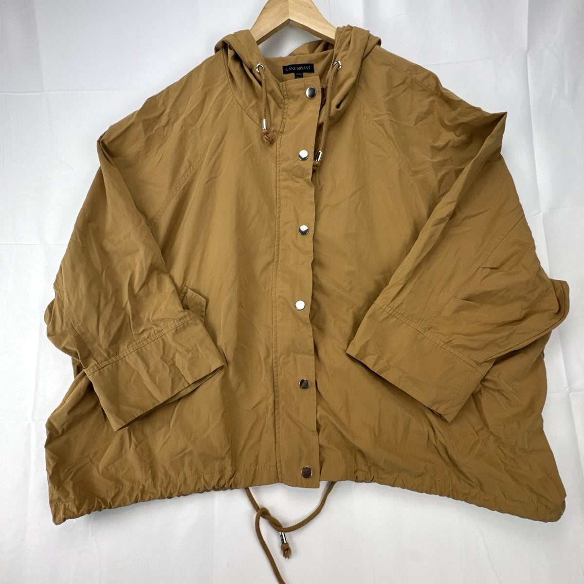 Lane Bryant plus size 22/24 lightweight hooded anorak jacket in tan with snap closure