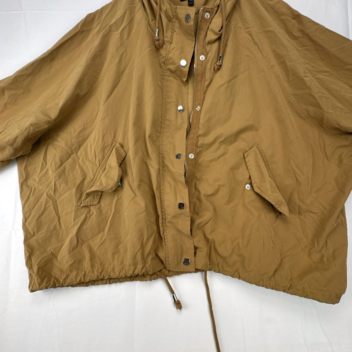 Lane Bryant plus size 22/24 lightweight hooded anorak jacket in tan with snap closure