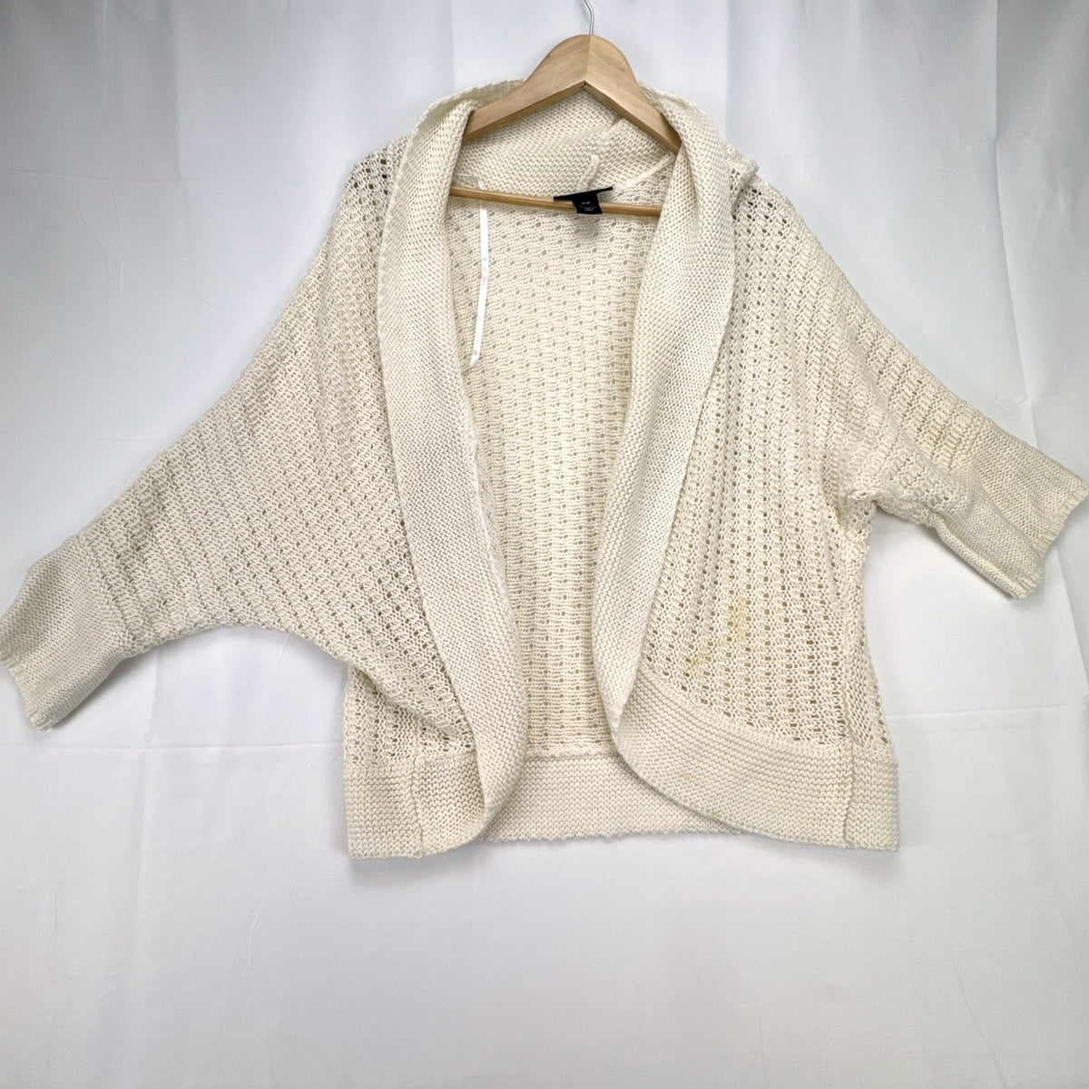 Lane Bryant ivory open-knit cocoon cardigan sweater with shawl collar and dolman sleeves in size M/L.