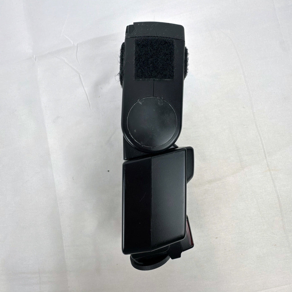 Canon Speedlite 430EZ shoe mount flash with tilt and swivel head for EOS film cameras