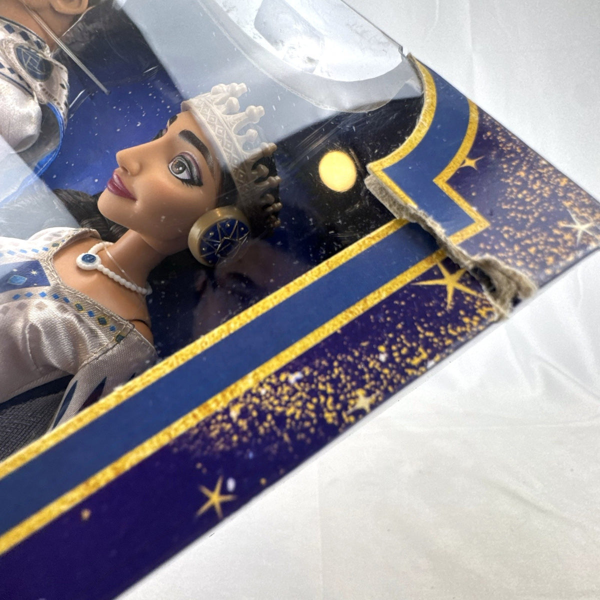 Mattel Disney Wish 12-inch King Magnifico and Queen Amaya fashion doll 2-pack in original packaging