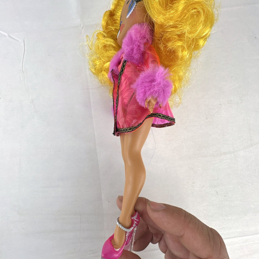 MGA L.O.L. Surprise! O.M.G. Da Boss fashion doll in translucent pink faux-fur coat with curly blonde hair