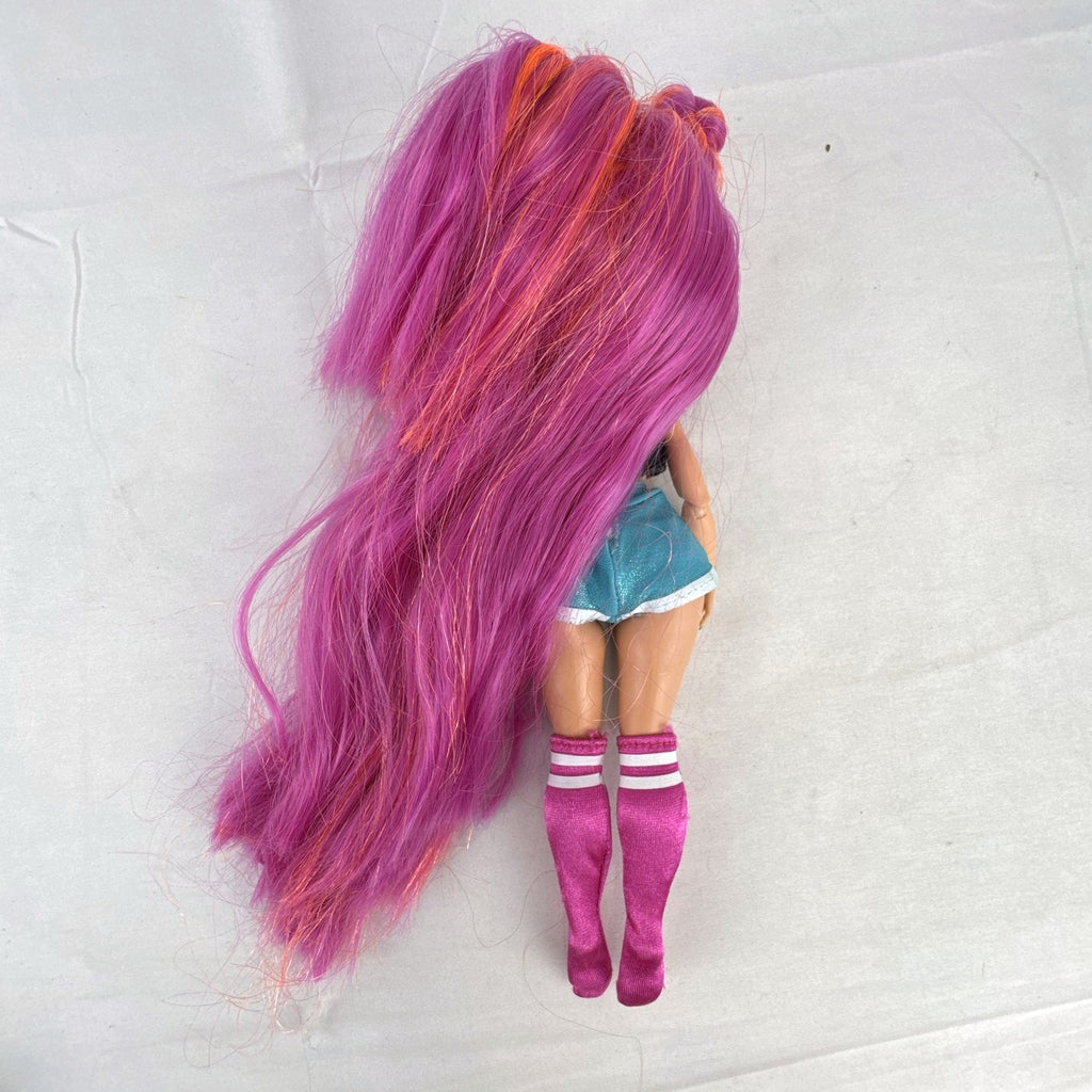 MGA LOL Surprise OMG Roller Chick 10-inch articulated fashion doll with pink hair in retro outfit