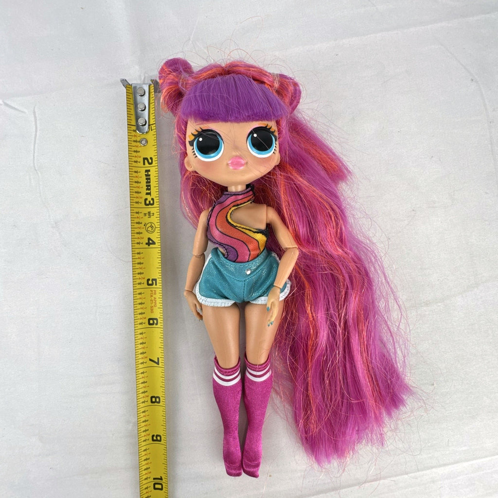 MGA LOL Surprise OMG Roller Chick 10-inch articulated fashion doll with pink hair in retro outfit