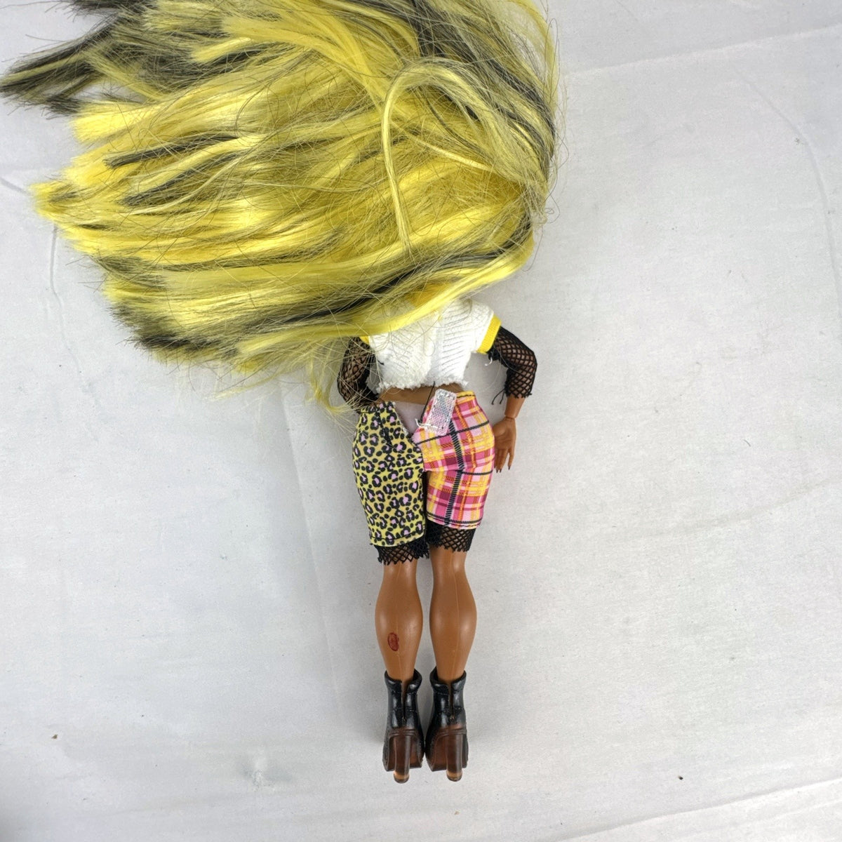 MGA L.O.L. Surprise! O.M.G. Series 2 Alt Grrrl fashion doll wearing crop top, biker shorts, and platform boots