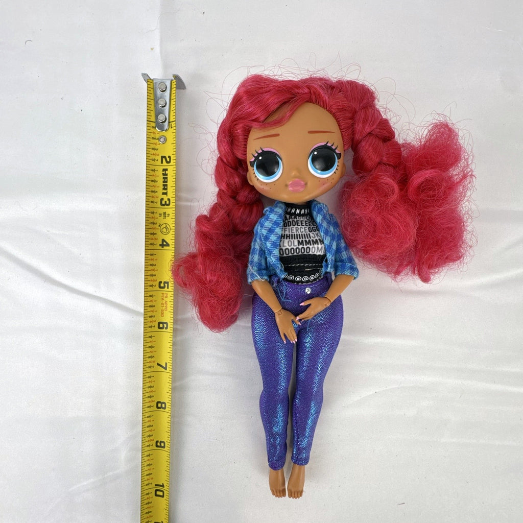 MGA L.O.L. Surprise! O.M.G. Downtown B.B. 10-inch doll with pink curly hair in blue plaid jacket and purple pants